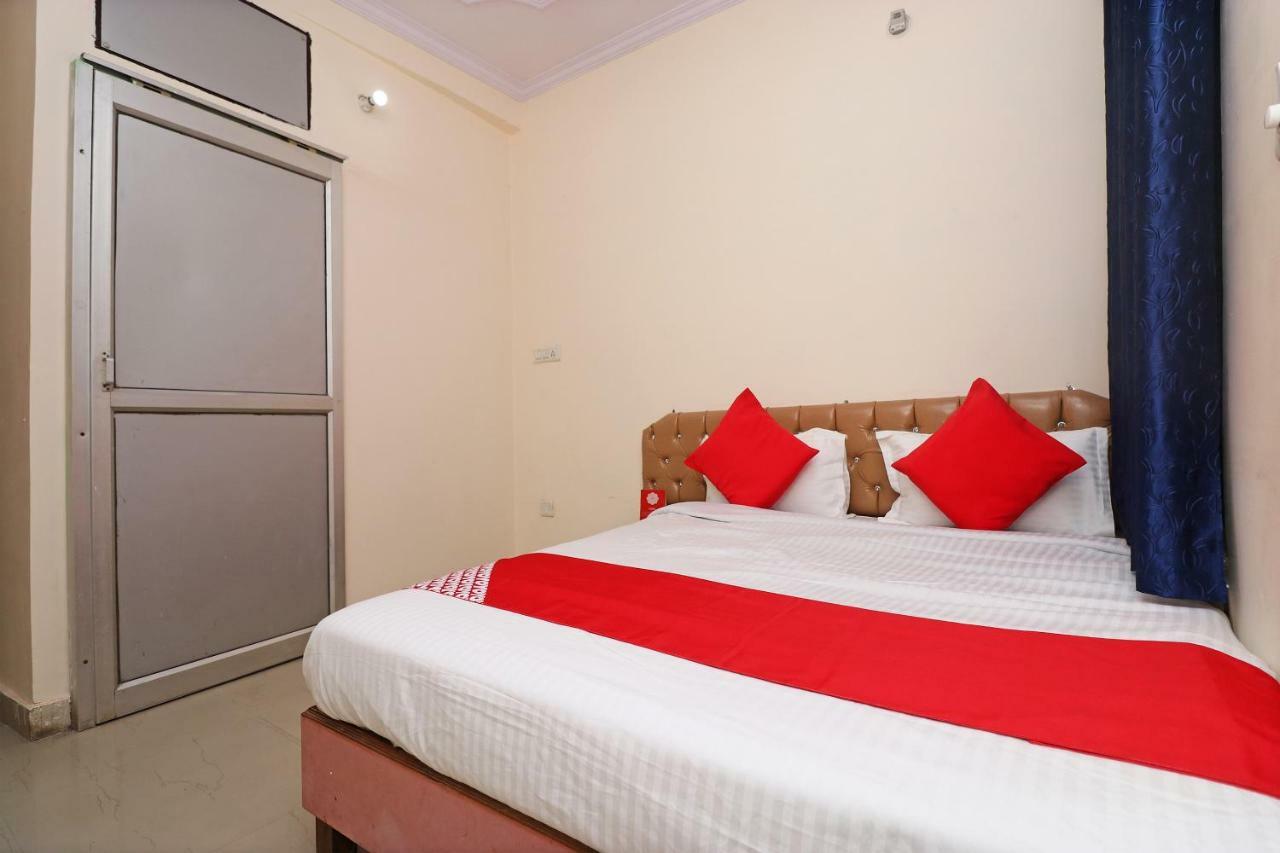 Oyo 30288 Hotel Moon Palace Лакхнау Экстерьер фото