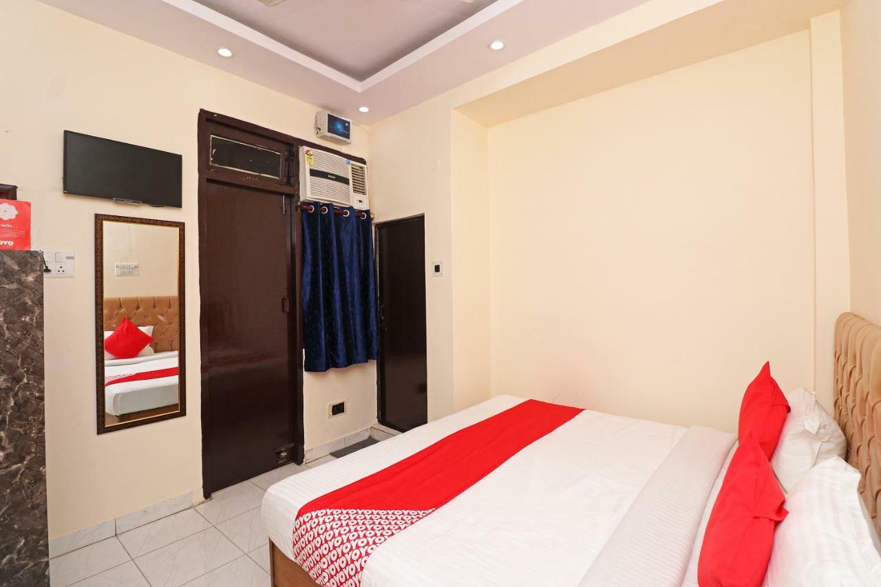 Oyo 30288 Hotel Moon Palace Лакхнау Экстерьер фото