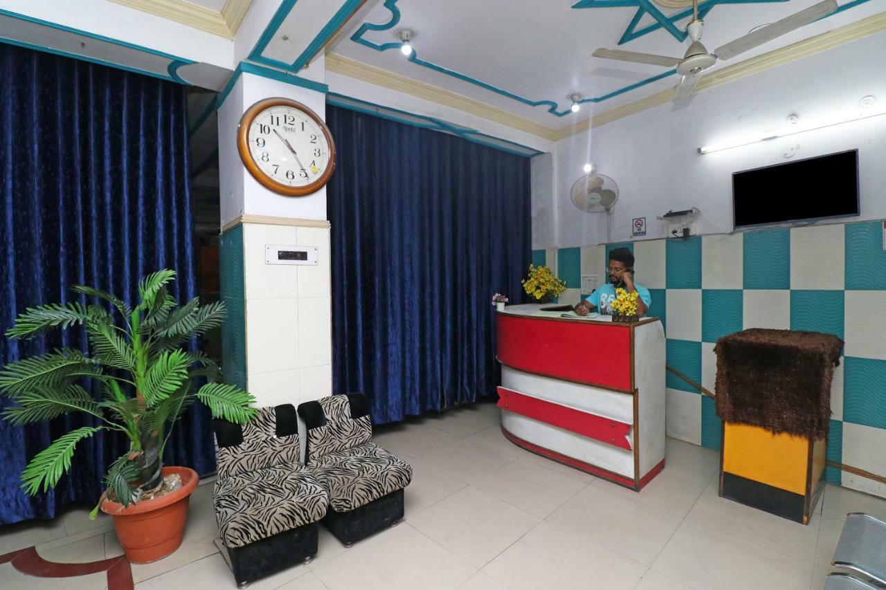 Oyo 30288 Hotel Moon Palace Лакхнау Экстерьер фото
